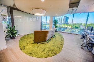 Transurban open-space meeting area